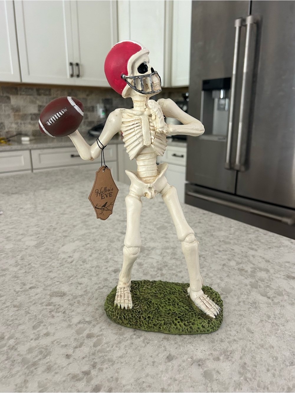 “New” Hallow’s Eve Vintage-Inspired Skeleton Football Player w/Red Helmet